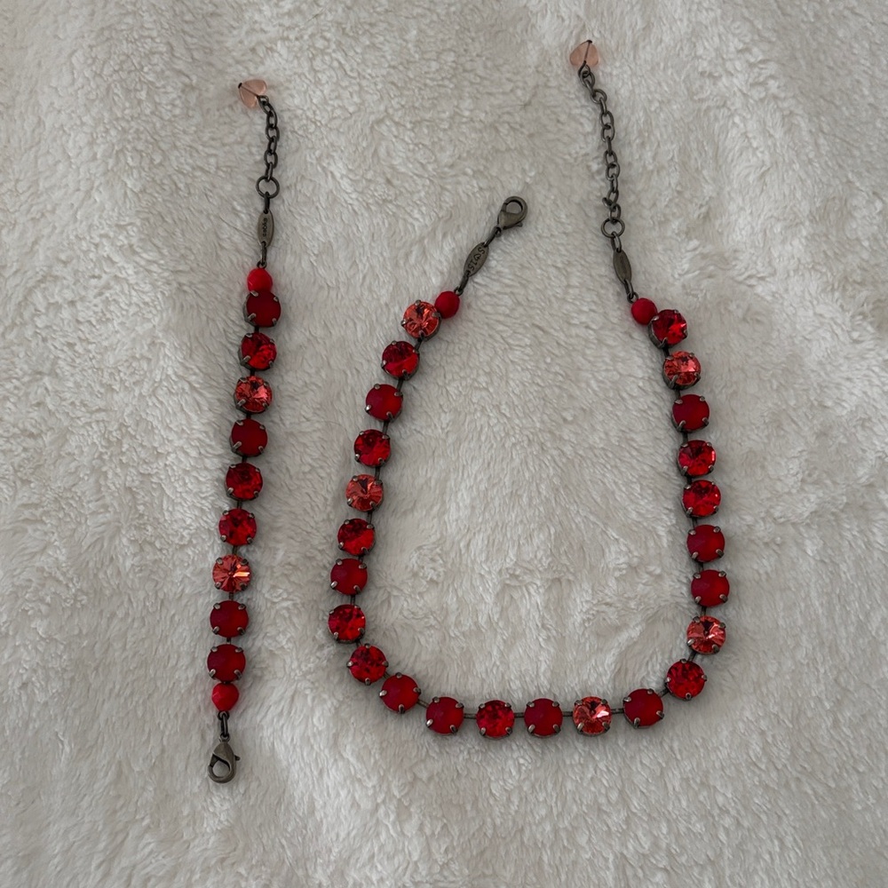 Sabika Radiant Red Necklace and Bracelet Set
